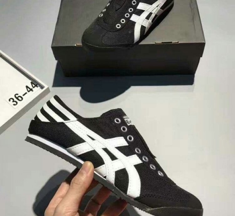Onitsuk A Tiger Party Black White Slipons