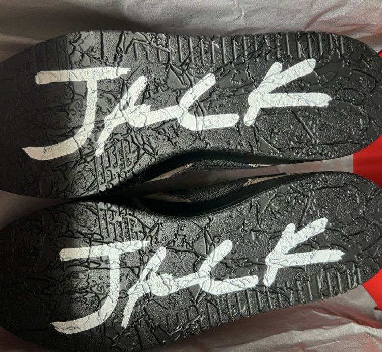 Travis Scott Jumpman Mocha