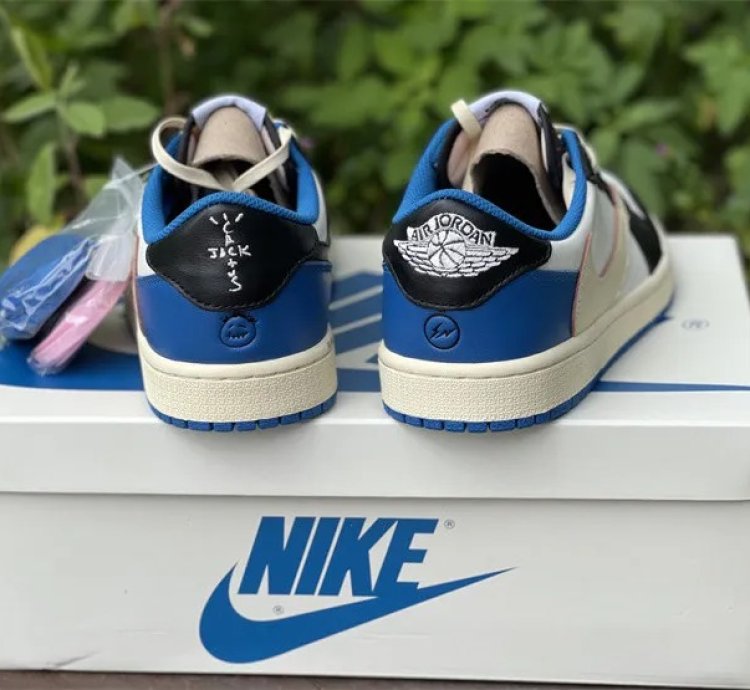 Air Jordan 1 Retro Low Og Sp Fragment X Travis Scott