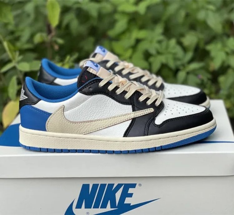 Air Jordan 1 Retro Low Og Sp Fragment X Travis Scott