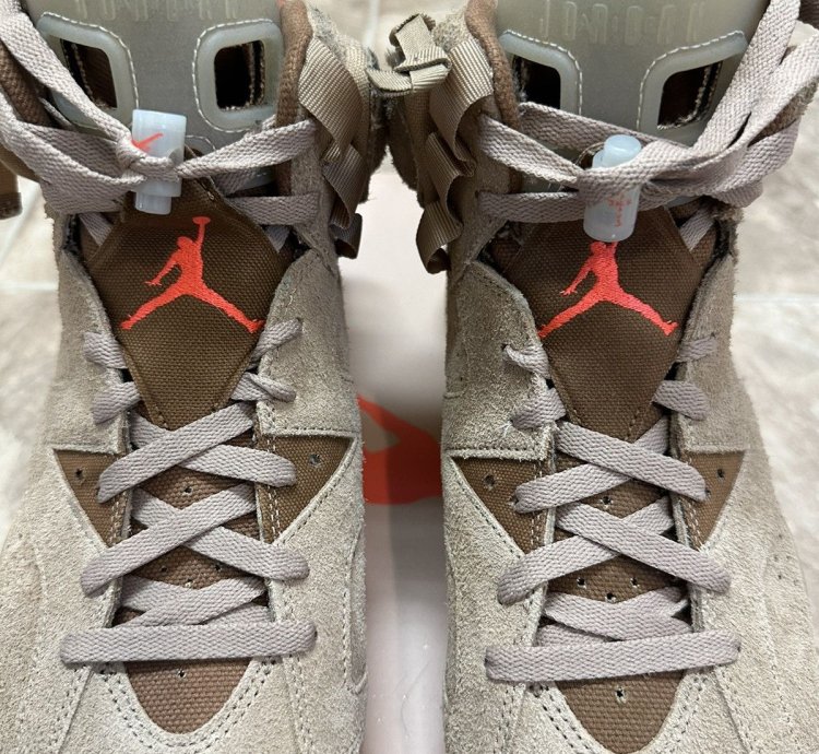 Travis Scott Khaki Jordan 6