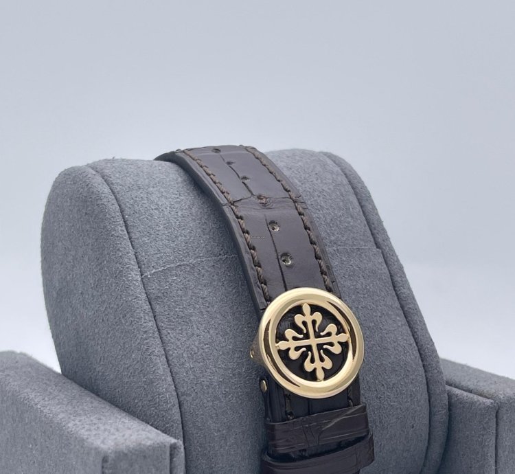 Patek Philippe Chronograph 5170j-001
