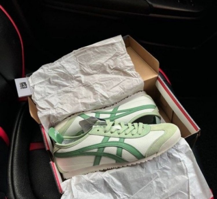 Onitsuka Tiger Mexico 66 Athletic Sneakers
