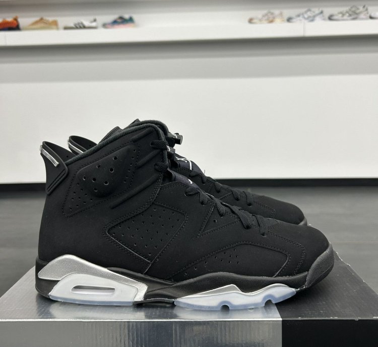 72707 Jordan 6 Retro Chrome Metallic Silver