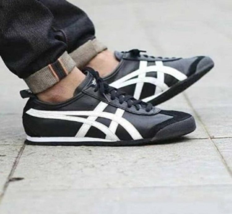 Onitsuka Tiger Mexico 66 Black White Sneakers