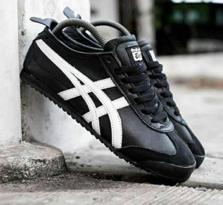 Onitsuka Tiger Mexico 66 Black White Sneakers