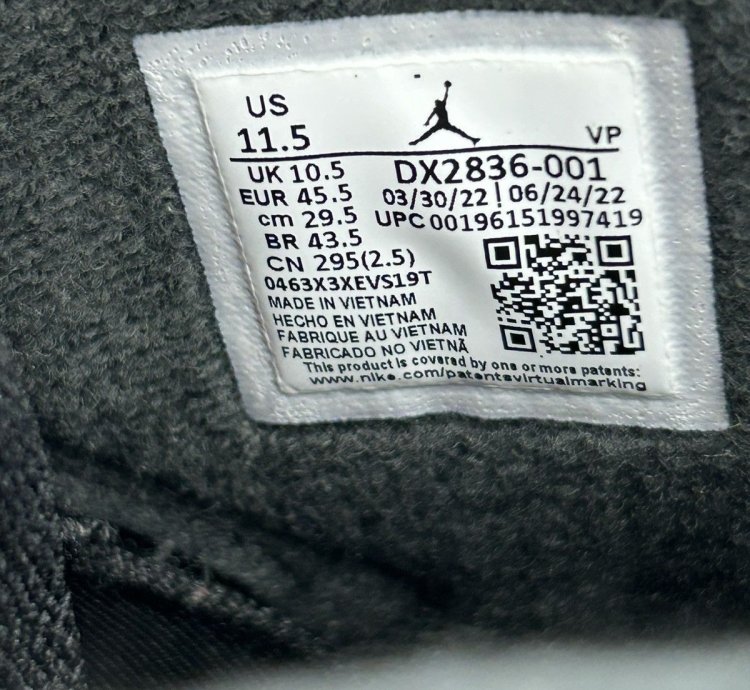 72707 Jordan 6 Retro Chrome Metallic Silver