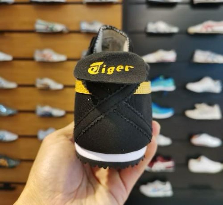 Onitsuka Tiger Mexico 66 Black Yellow Slipons