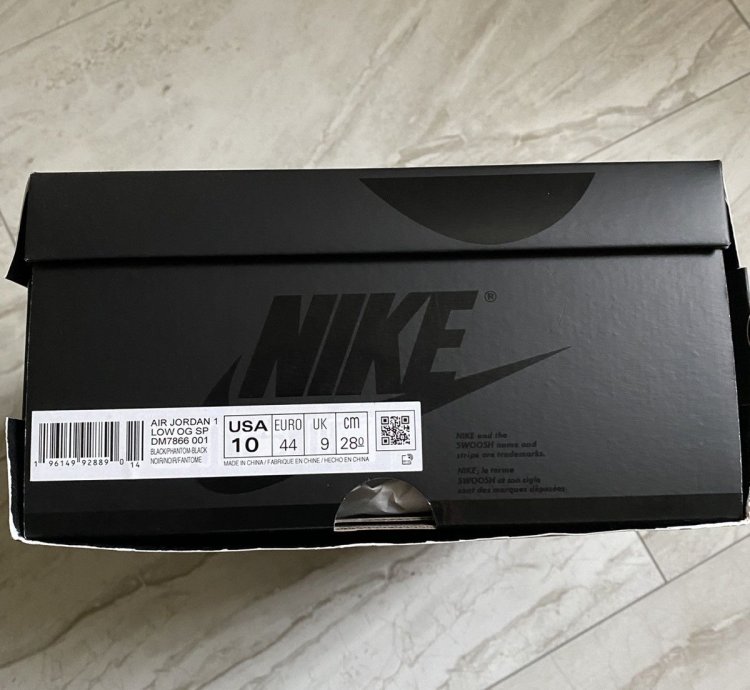 Travis Scott Phantom Jordan 1 Low