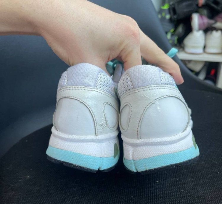 Vintage Blue Rare 90s Nike Air Max Low Top Sneakers