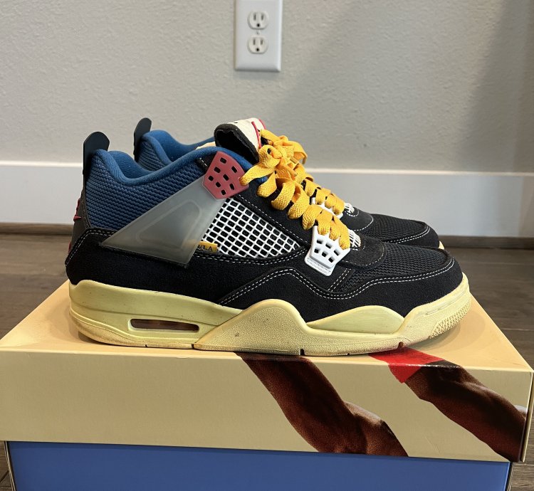 Union Jordan 4 Off Noir