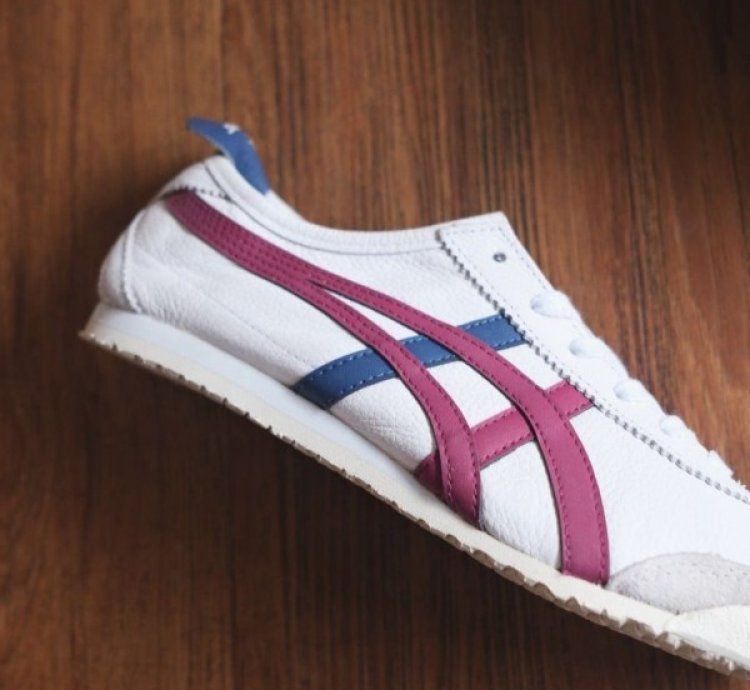 Onitsuka Tiger Mexico 66 White Dried Berry Sneakers