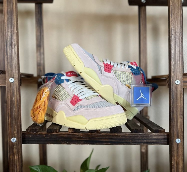 Ds Union Jordan 4 Guava Ice