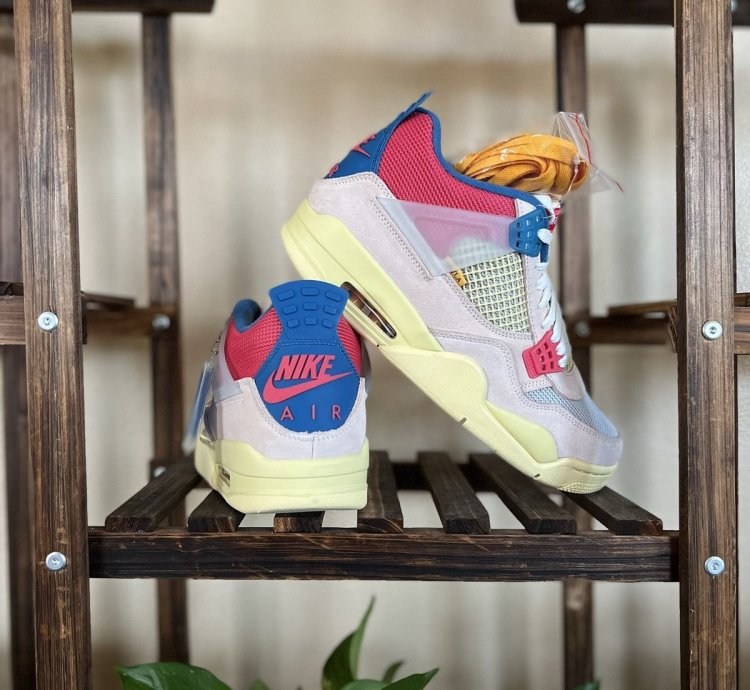 Ds Union Jordan 4 Guava Ice