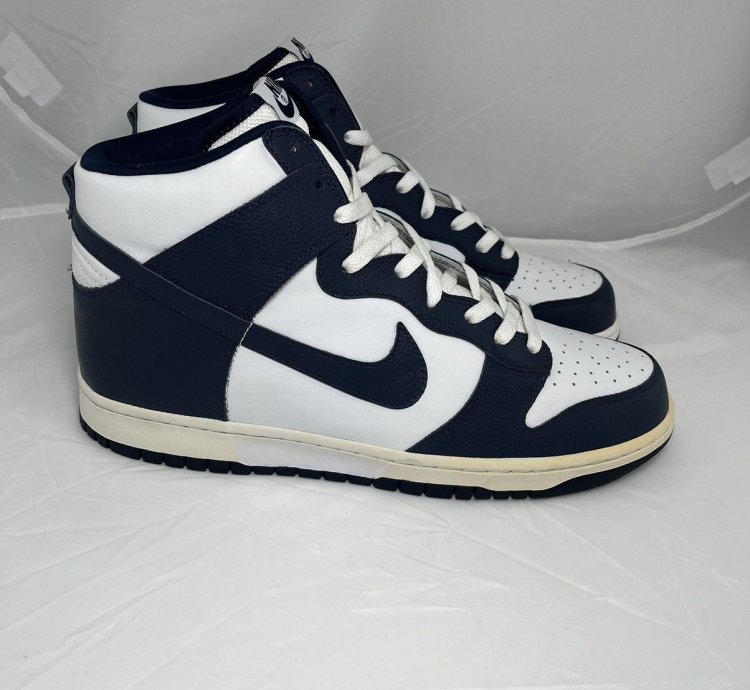Vintage New Defects Size 12 2004 Nike Dunk High Villanova