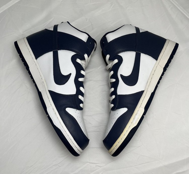 Vintage New Defects Size 12 2004 Nike Dunk High Villanova