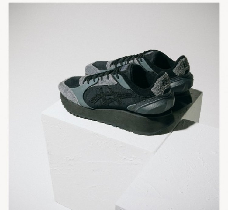 Onitsuka Tiger Moage Co Black Grey Sneakers