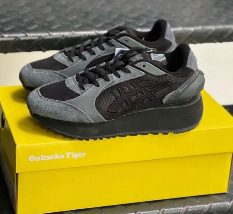 Onitsuka Tiger Moage Co Black Grey Sneakers