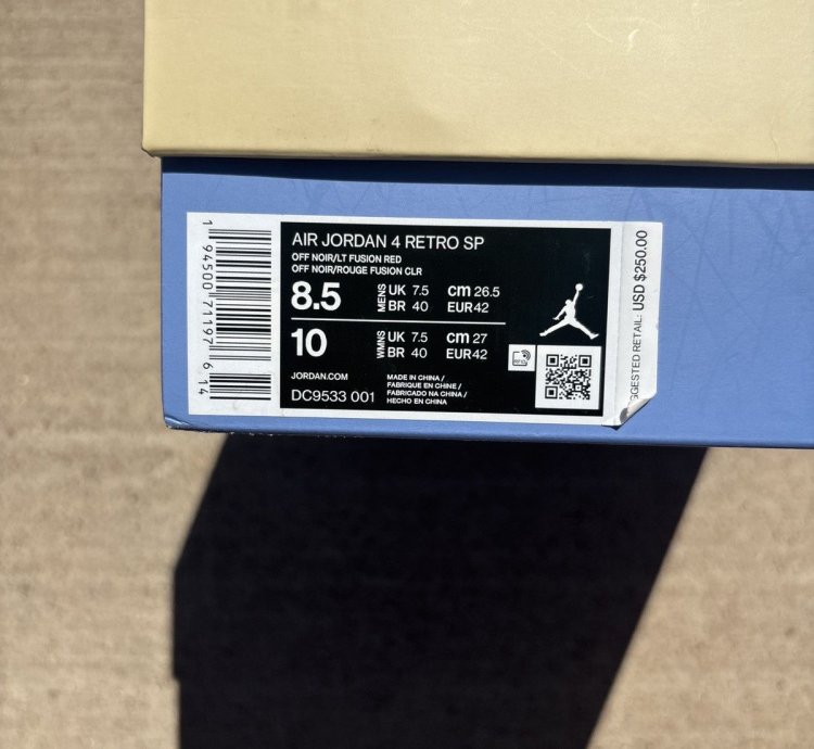 Union La Jordan 4 Off Noir