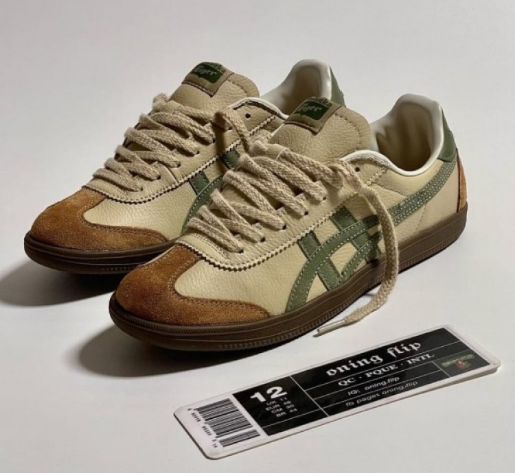 Onitsuka Tiger Tokuten Beige Green Sneakers