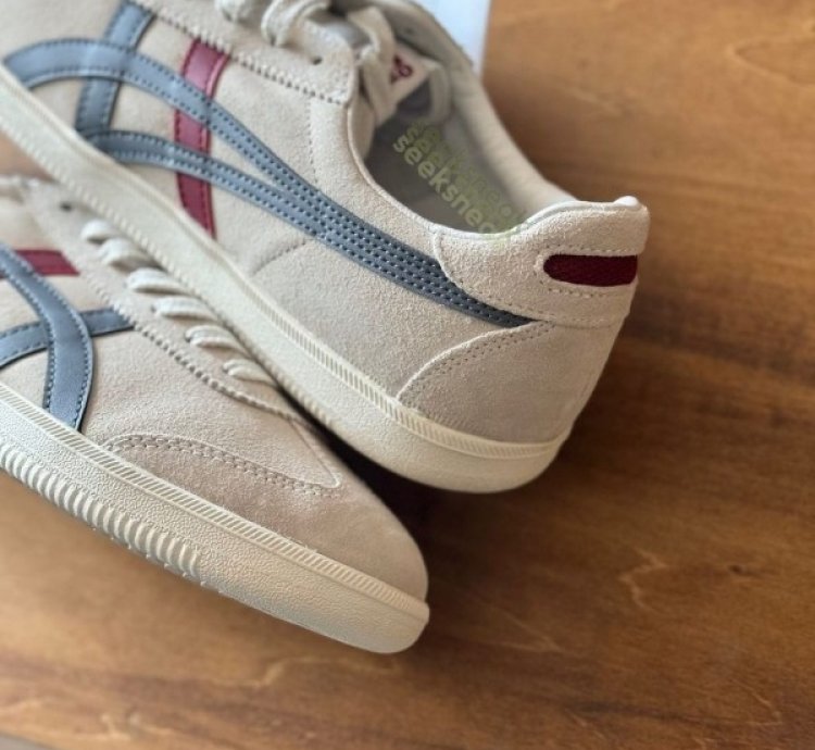 Onitsuka Tiger Tokuten Grey Red Sneakers