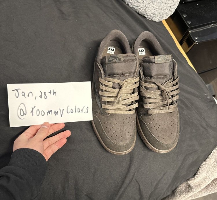 Jordan 1 Low Travis Scott Velvet Brown