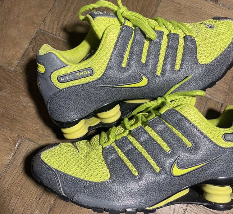 Vintage Men Nike Shox Y2k Gray Yellow Sneakers Shoes