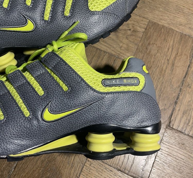 Vintage Men Nike Shox Y2k Gray Yellow Sneakers Shoes