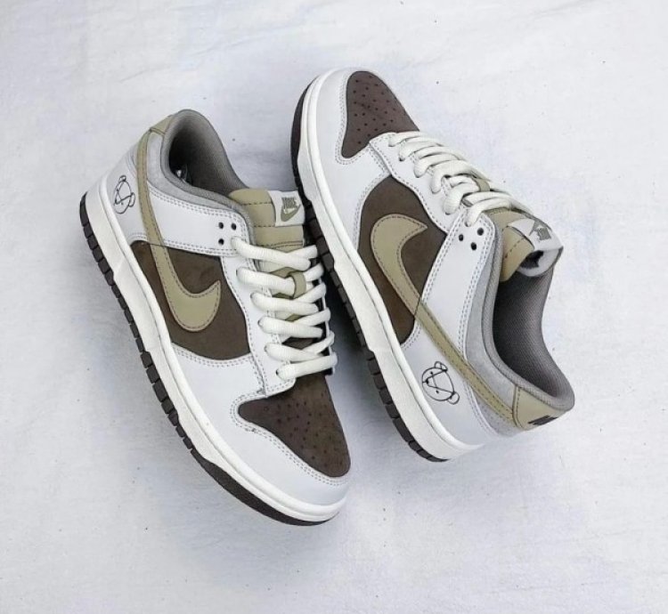 Otomo Katsuhiro X Nike Sb Dunk Low Dark Brown Sneakers