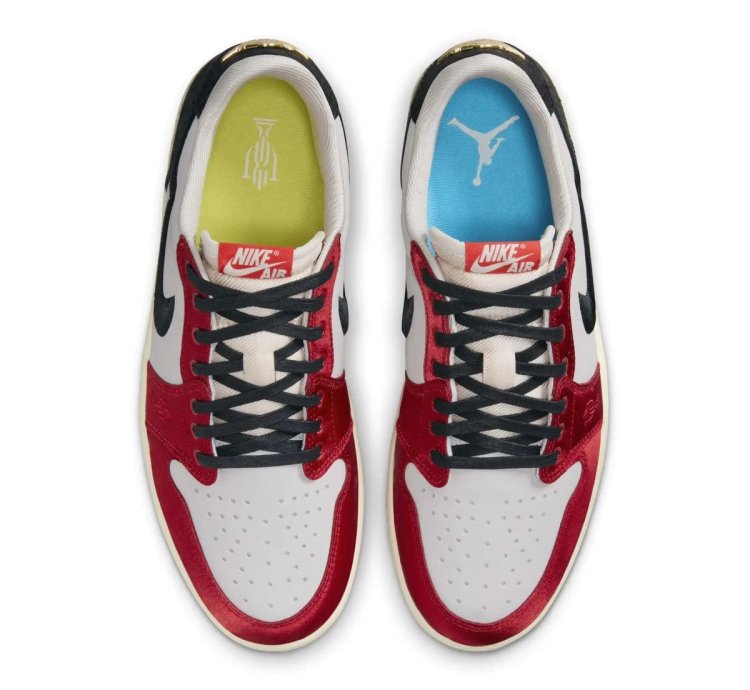 Jordan 1 Low Trophy Room Away