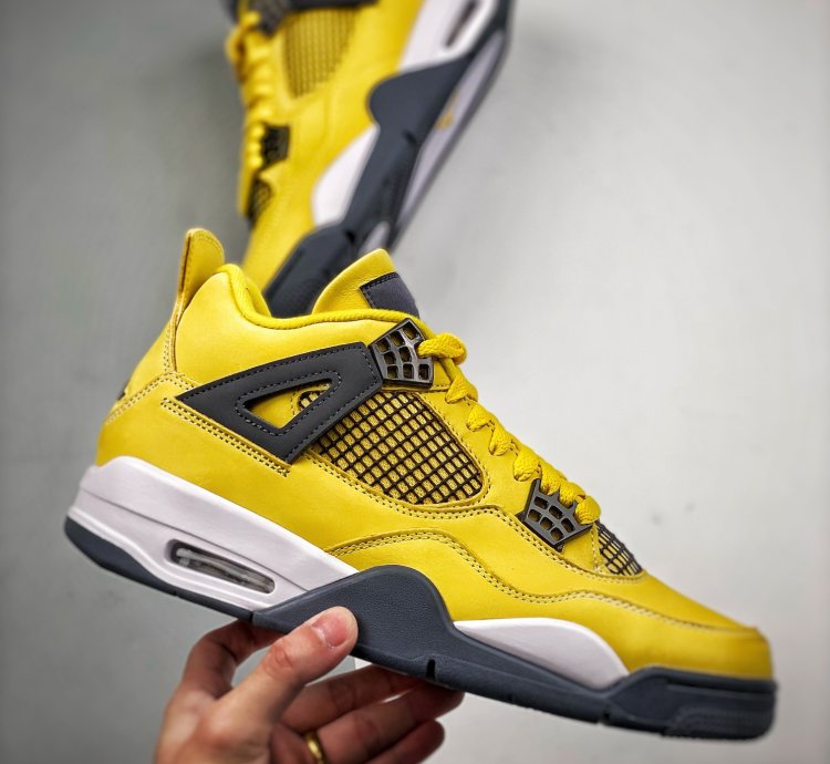 Nike Air Jordan 4 Retro Lightning Ct8527-700