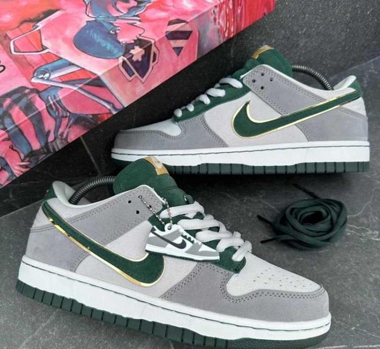 Otomo Katsuhiro X Nike Sb Dunk Low Steamboy Ost Grey Green Sneakers