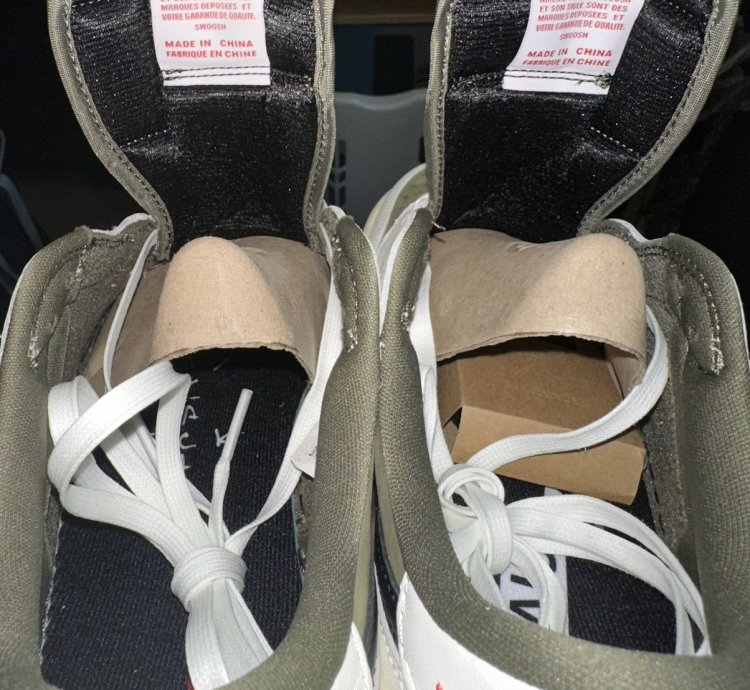 Jordan 1 Retro Low travis Scott Medium Olive