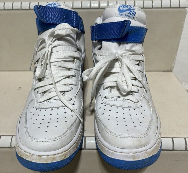 Vintage Nike Air Force 1 High White Colombia Blue 2001
