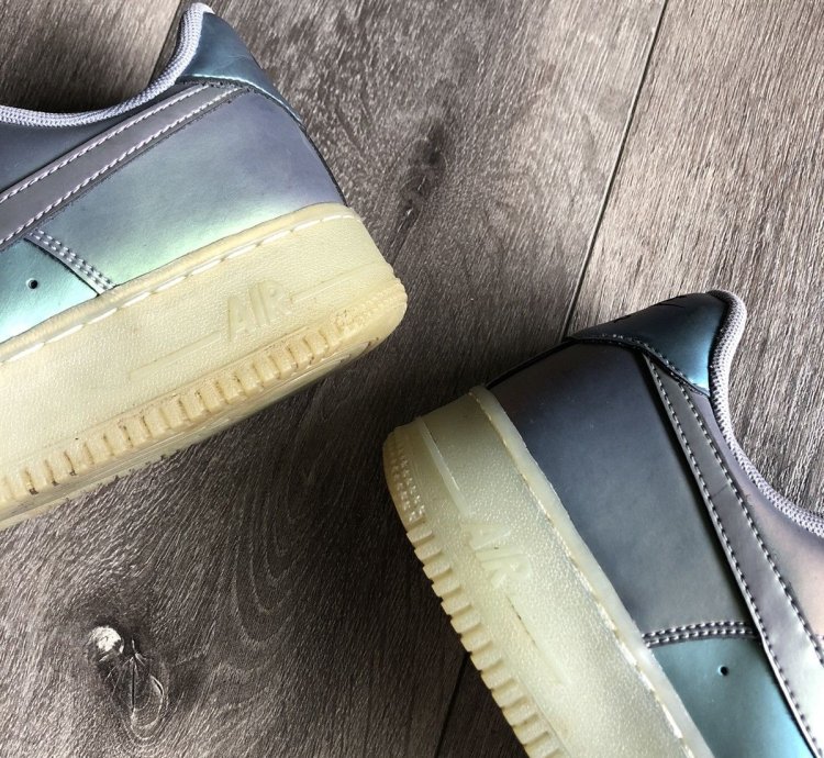 Vintage Nike Air Force 1 Low 07 Lv8 Iridescent Shoes