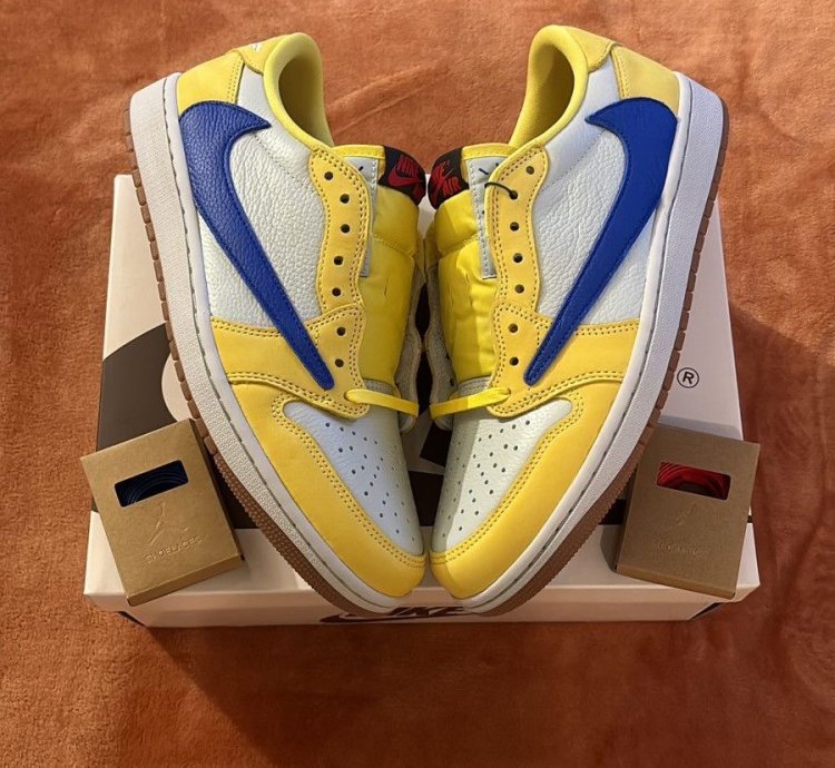 Jordan 1 Retro Low Og Sp Travis Scott Canary