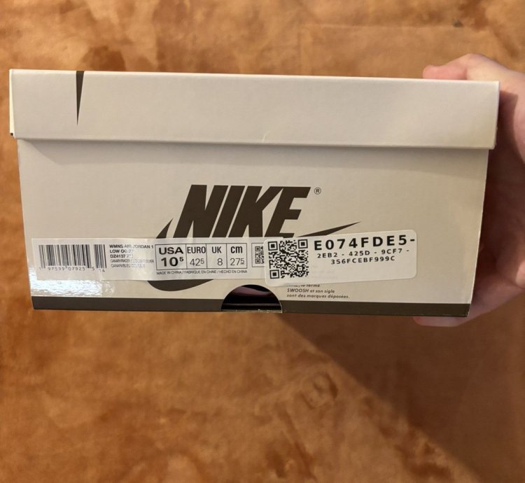 Jordan 1 Retro Low Og Sp Travis Scott Canary
