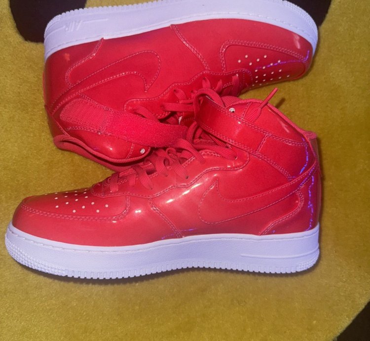 Vintage Nike Air Force 1 Mid