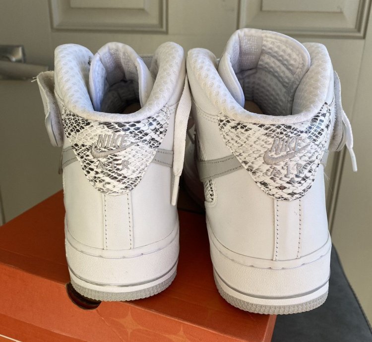 Vintage Nike Air Force 1 Mid Cocoa