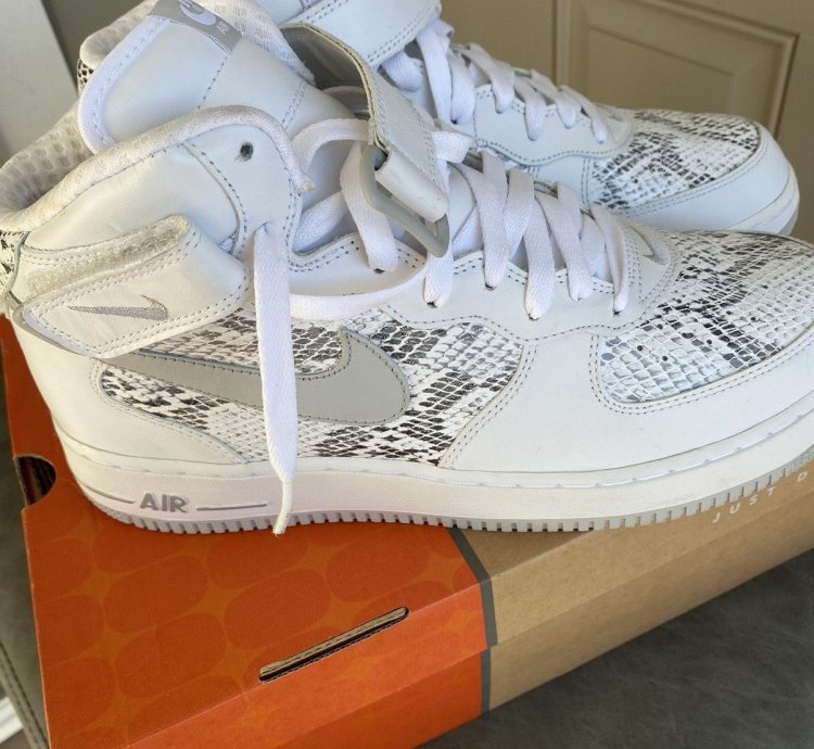 Vintage Nike Air Force 1 Mid Cocoa