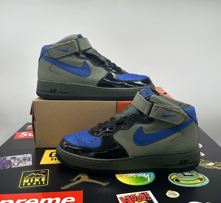 Vintage Nike Air Force 1 Mid Dirk