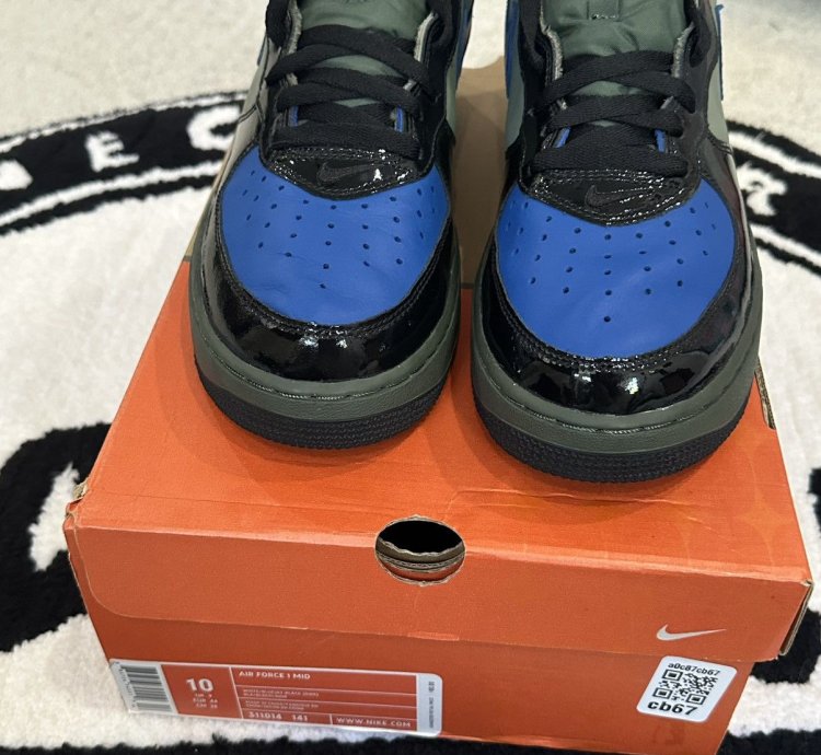 Vintage Nike Air Force 1 Mid Dirk
