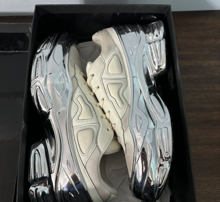 Adidas Raf Simons Ozweego Cream White Silver Metallic