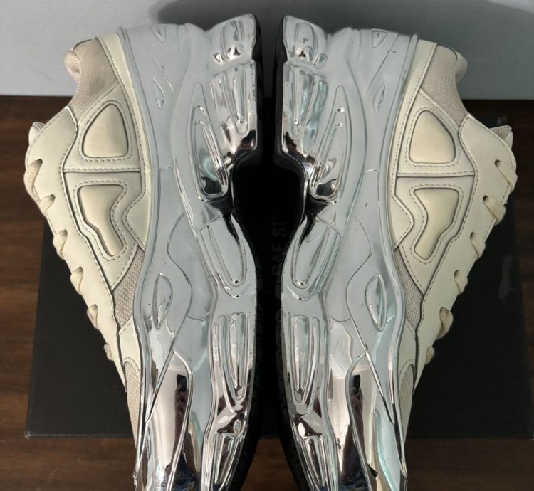 Adidas Raf Simons Ozweego Cream White Silver Metallic