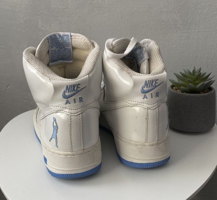 Vintage Nike Air Force 1 Sheed 2002 High Sneakers White