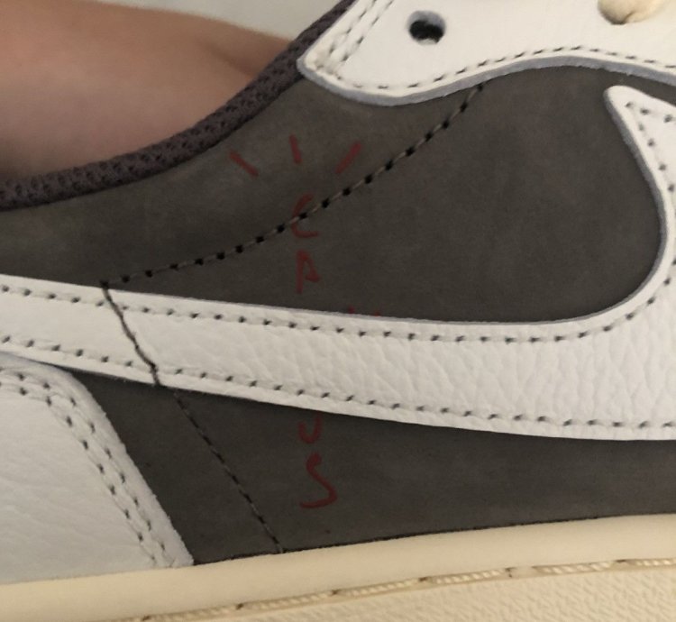 Jordan 1 Retro Low Og Sp Travis Scott Reverse Mocha