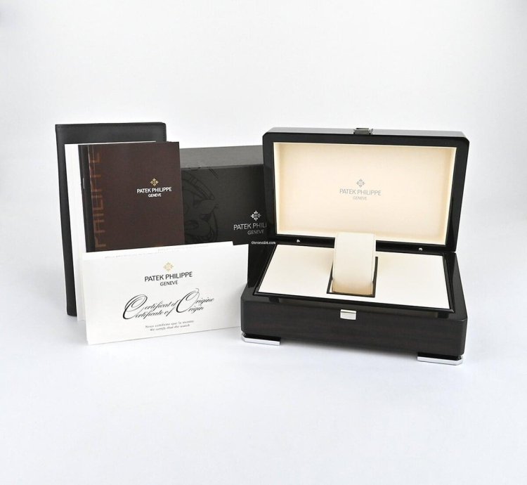 Patek Philippe Chronograph Complications Manual Winding Rose Gold Chronograph Black 35 39mm Box Papers 7071r-010
