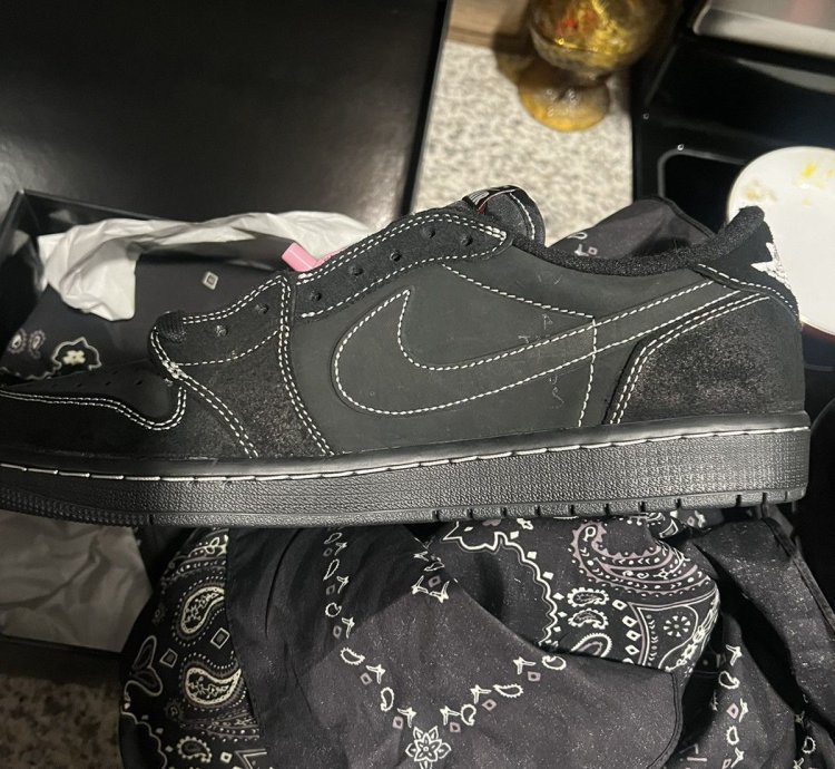 Jordan 1 Retro Low Og Travis Scott Black Phantom