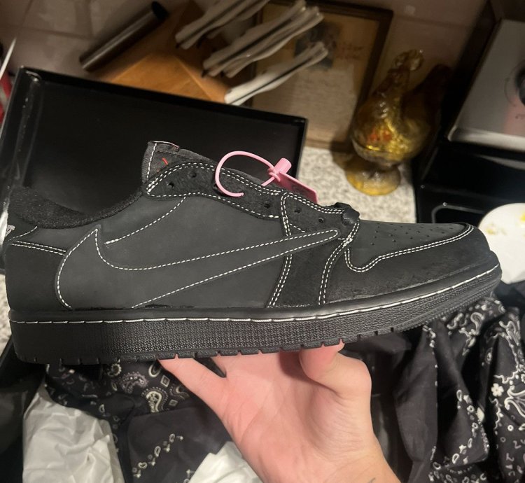 Jordan 1 Retro Low Og Travis Scott Black Phantom