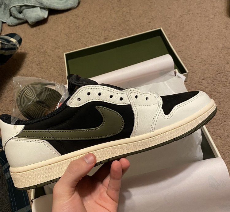 Jordan 1 Travis Scott Olive 9 5m 11w